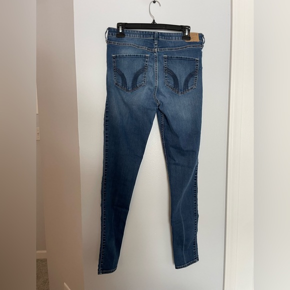 Jeans - Picture 14 of 15